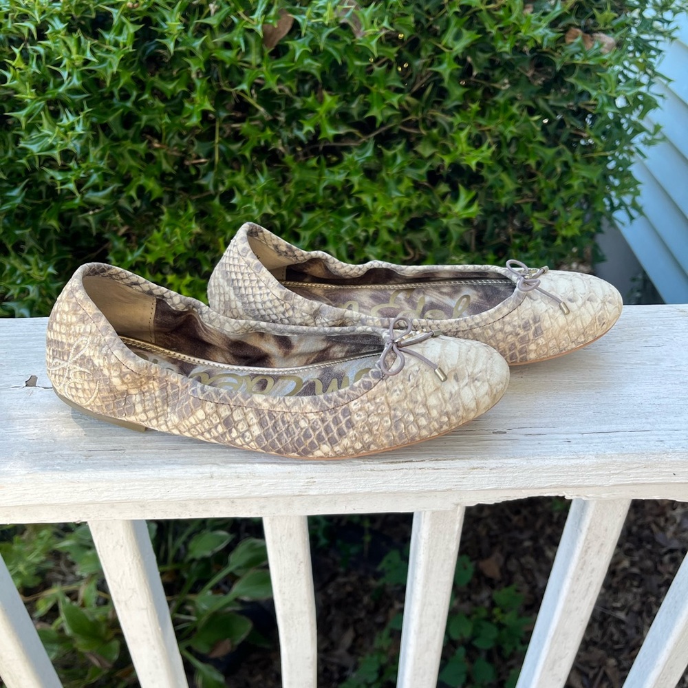 Sam Edelman Felicia Embossed Python Print Ballet Flats women’s USA 7 M Cream